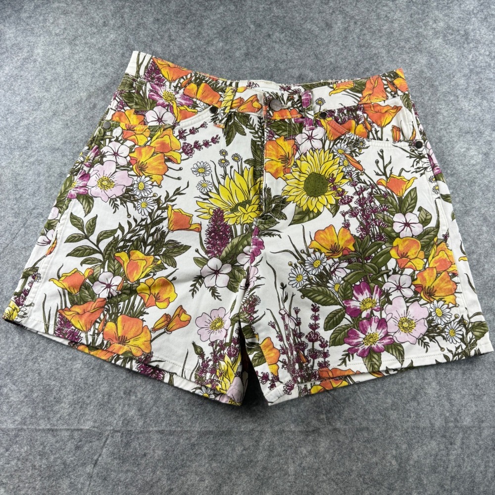 Wrangler High Rise Cowboy Shorts Floral Botanical Print White Denim Size 29 NWT